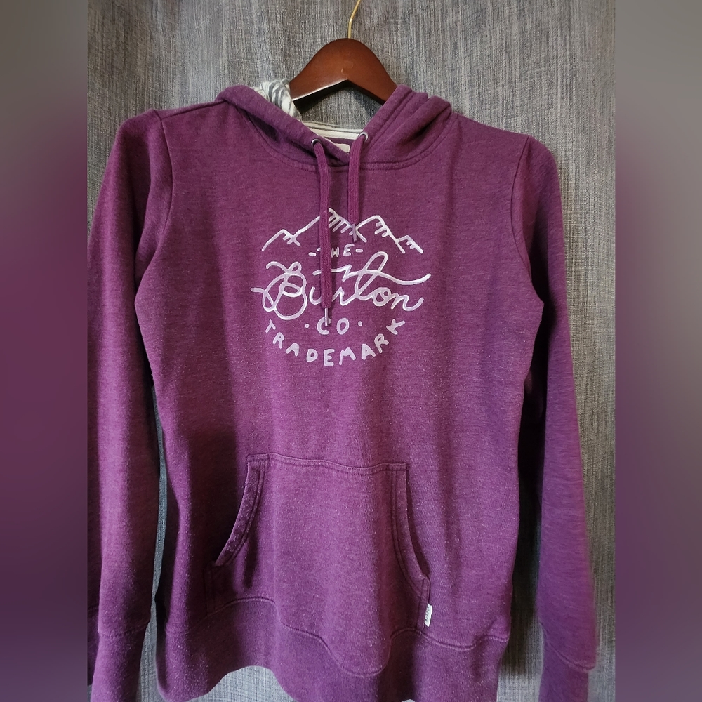 Burton hoodie